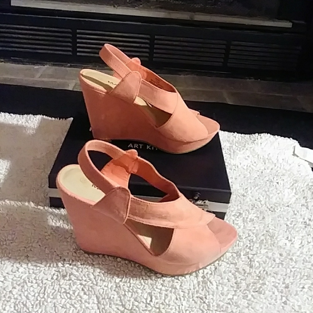 Peach sandals